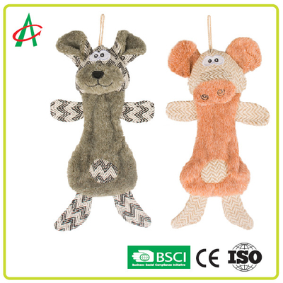 Η μηχανή Washable μασά γεμισμένα τα παιχνίδια παιχνίδια σκυλιών με Squeaker